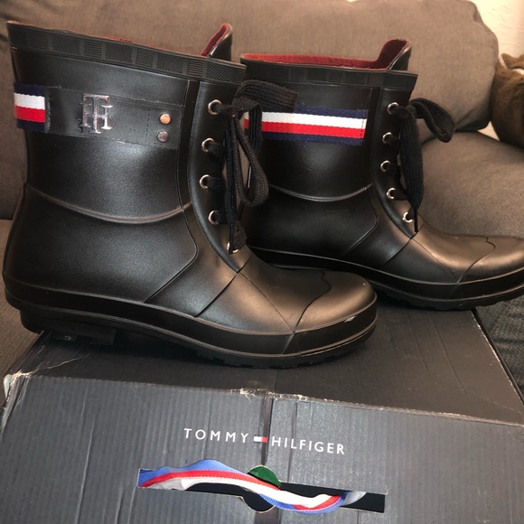 tommy hilfiger lace up rain boots